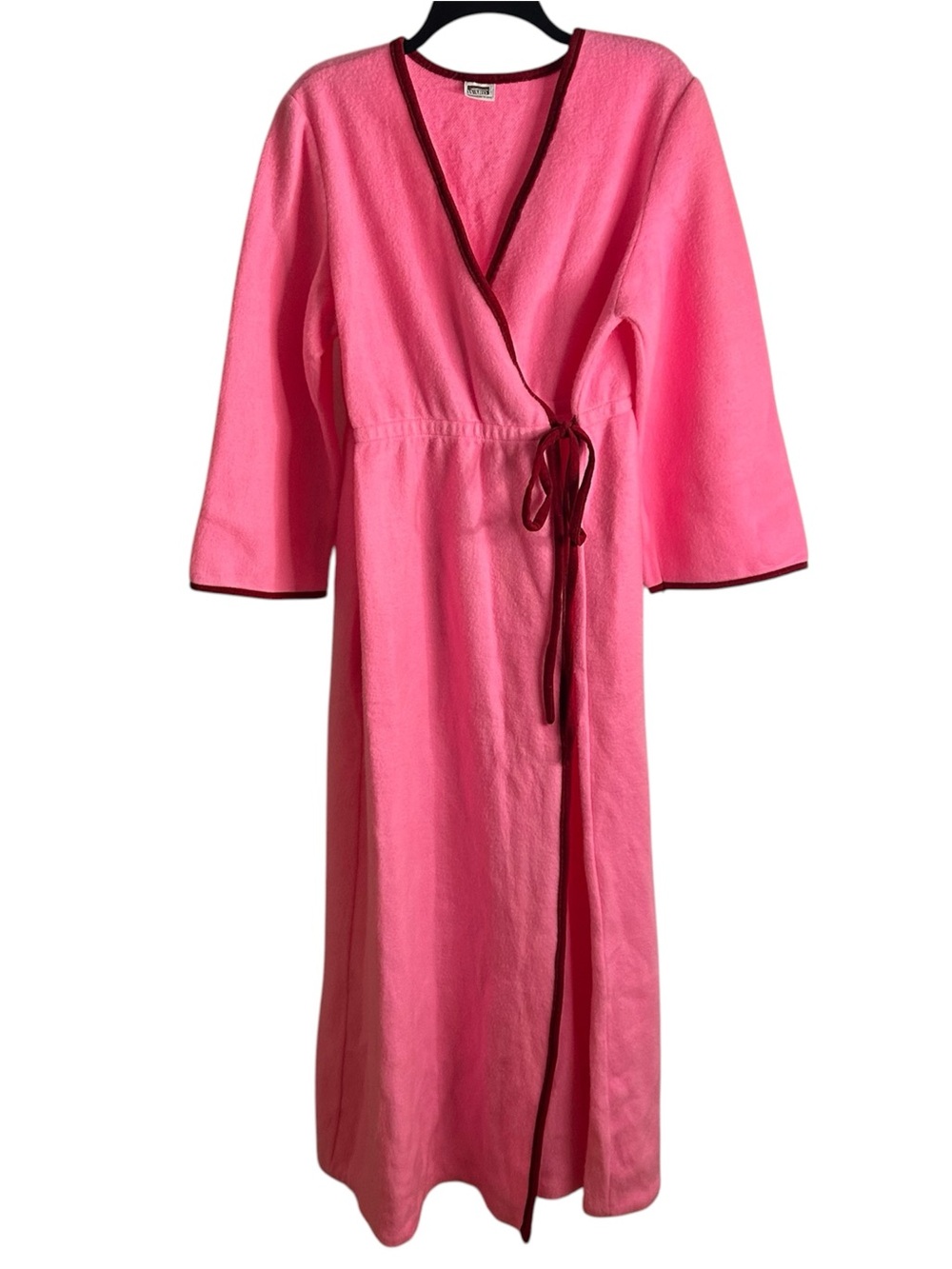 Montgomery Wards Pink Wrap Robe with Dark Contrast Trim - Cozy Lounge Wrap
